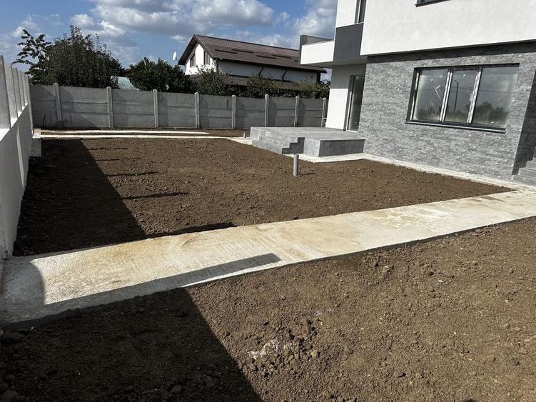 Casă cu 4 camere în Central