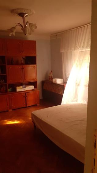 Casă individuală cu 3 camere cu Teren 777 Mp în Est