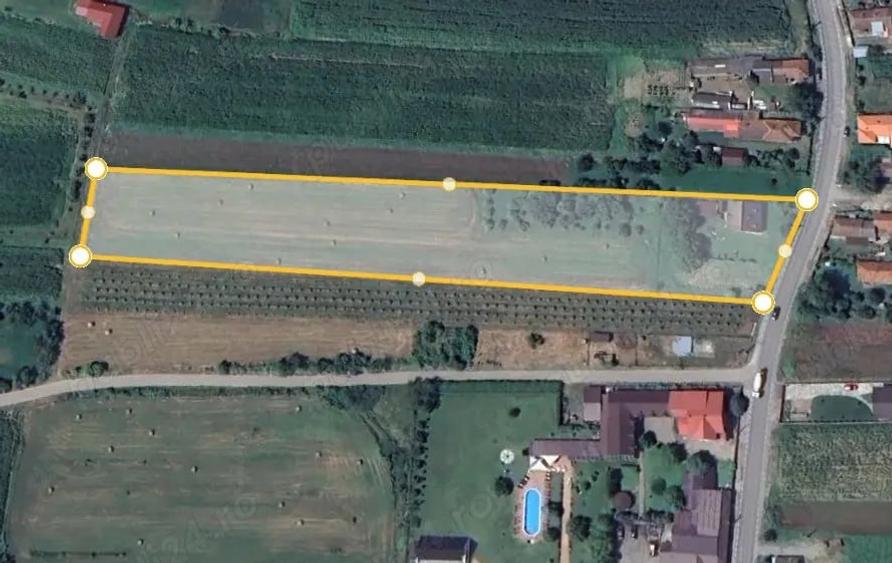 Teren de 8600 mp, în Bălata