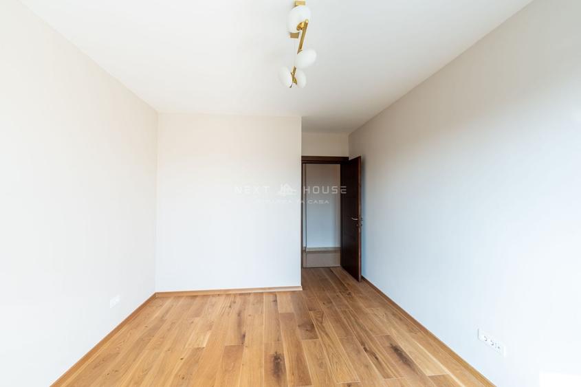 Apartament cu 3 camere decomandat în Giulești Sârbi