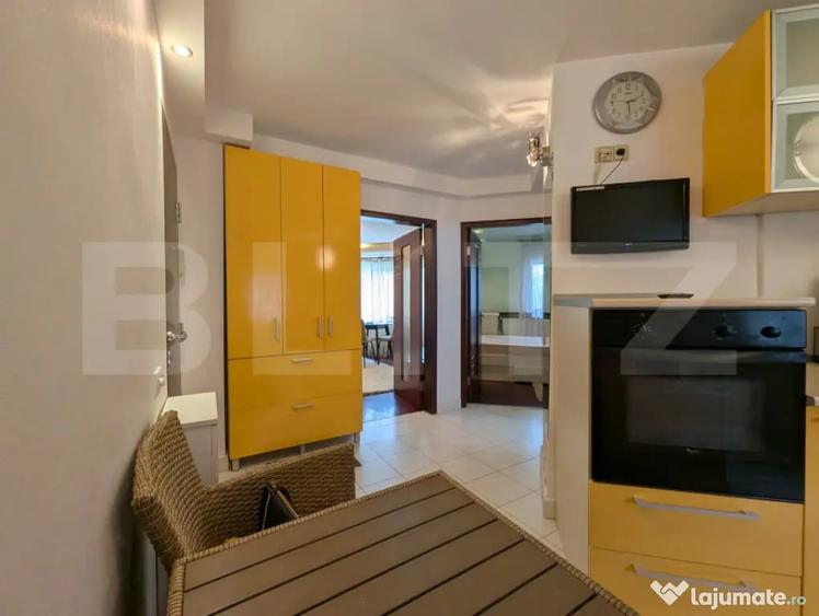 Apartament cu 3 camere semidecomandat în Dacia