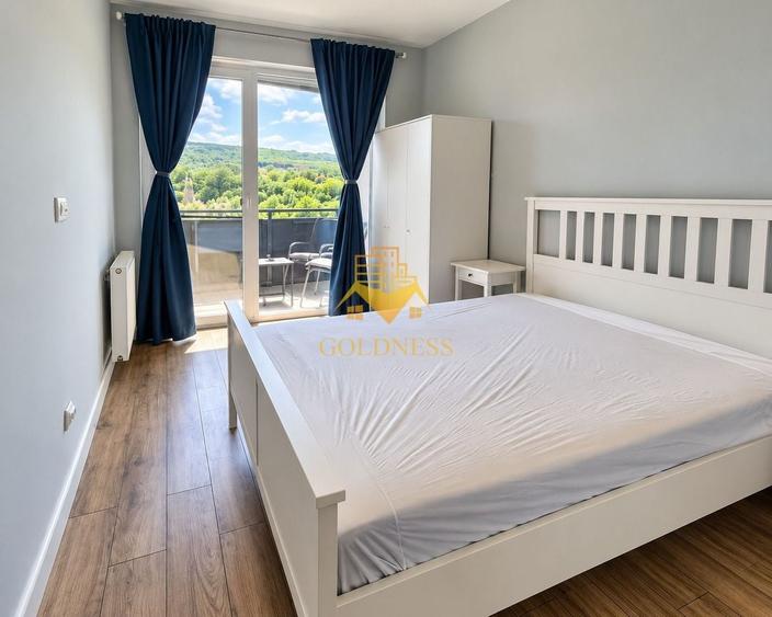 Apartament cu 2 camere semidecomandat, mobilat în Sopor