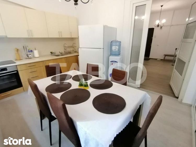 Apartament cu 3 camere semidecomandat, mobilat în Ștrand