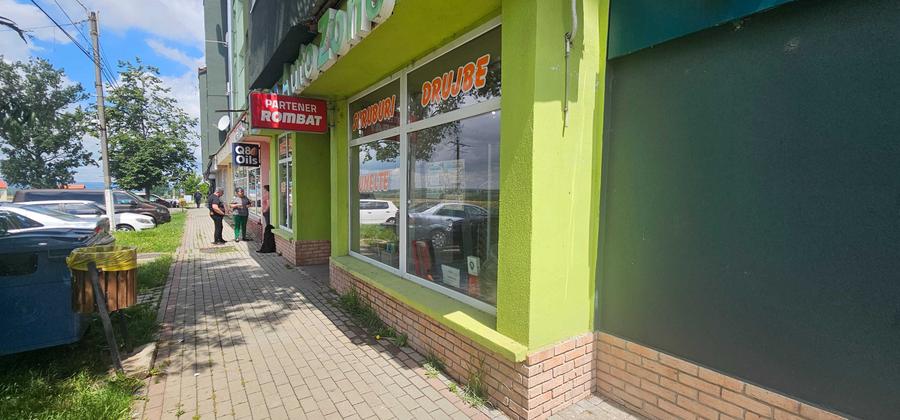 Spațiu comercial, în Central