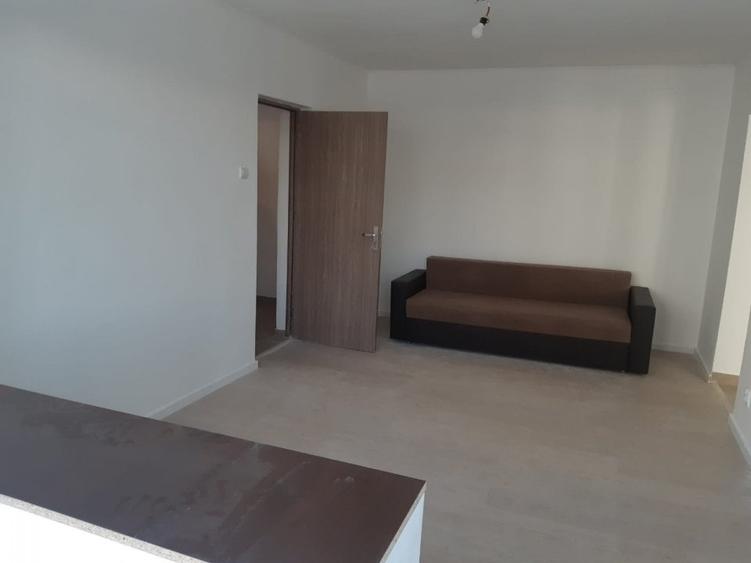 Apartament cu 2 camere semidecomandat în Tătărași — fotografia 2