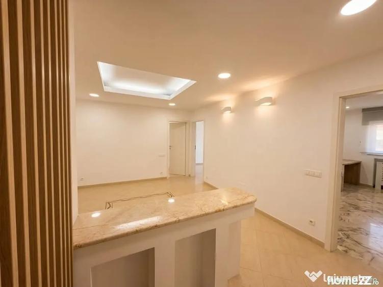 Apartament cu 3 camere decomandat în Eminescu
