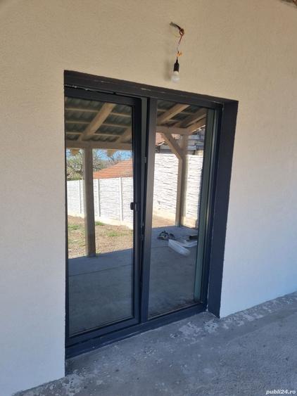 Casă cu 5 camere în Sânandrei