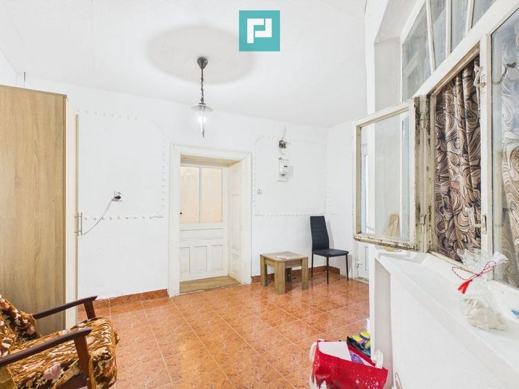 Casă individuală cu 4 camere cu Canalizare în Macea