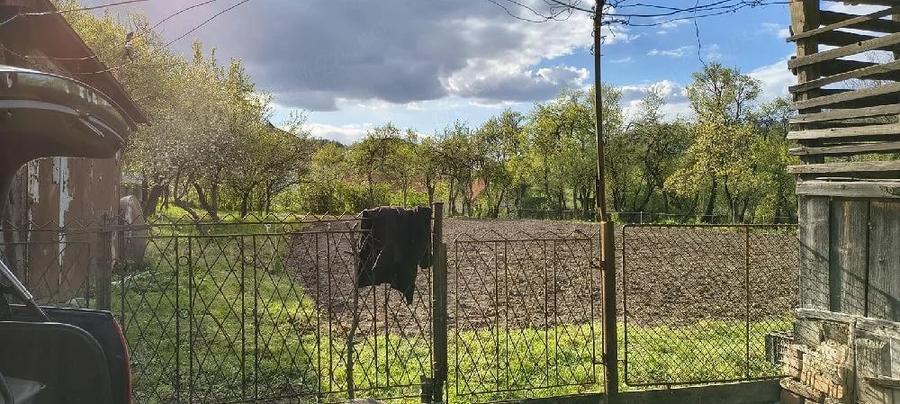 Casă cu Teren 2100 Mp în Așchileu