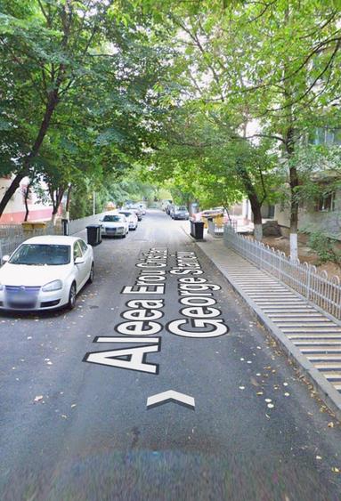 Garsonieră decomandată în 13 Septembrie