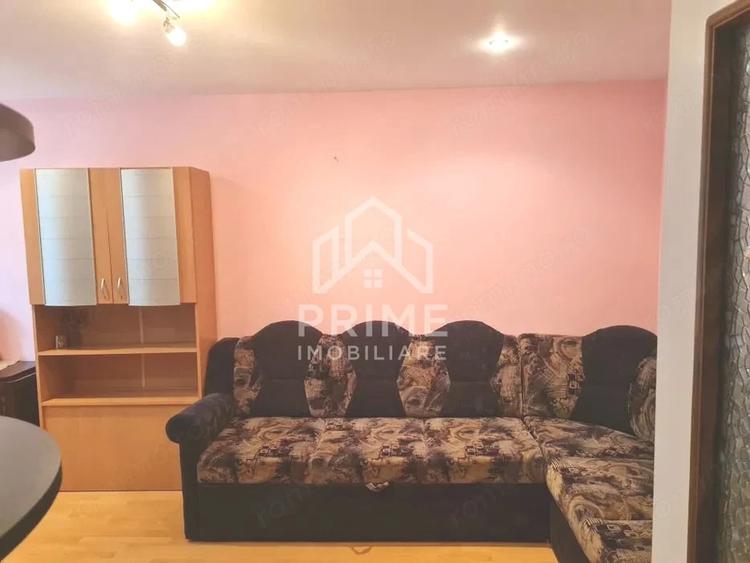 Apartament cu 2 camere decomandat în Cetate
