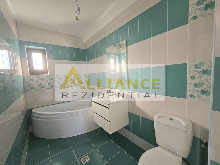 Casă individuală cu 5 camere cu Canalizare în Berceni