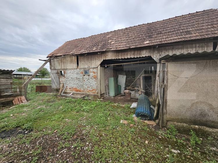 Casă individuală cu 3 camere cu Teren 2698 Mp în Ocna Mureș