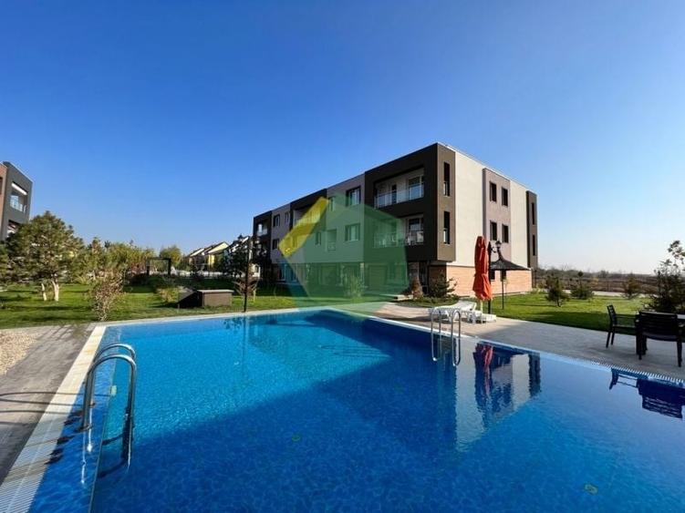 Apartament cu 2 camere semidecomandat, mobilat în Exterior Vest
