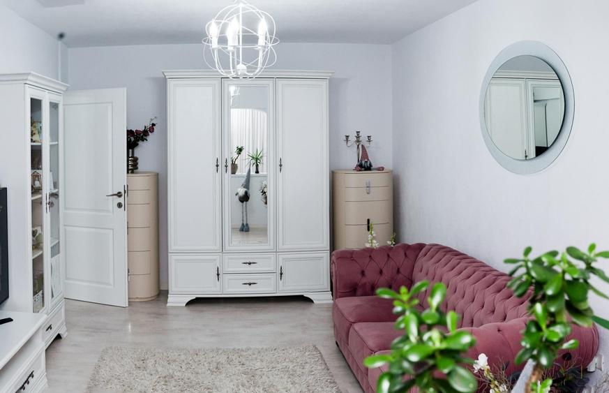 Apartament cu 2 camere decomandat, mobilat în Eremia