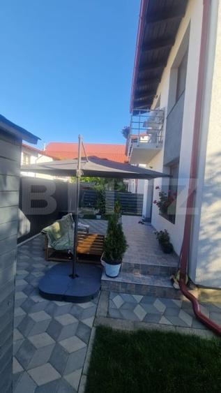 Casa moderna, singur in curte, lux, 4 camere, garaj, luminoasa - 3