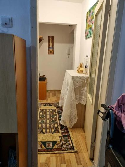 Apartament cu 2 camere nedecomandat în Milcov