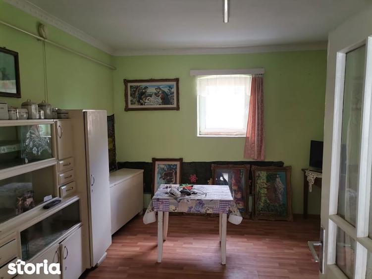Casă cu 2 camere cu Teren 90 Mp în Central