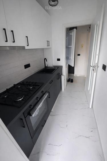 Apartament cu 2 camere semidecomandat, mobilat în Podu Roș