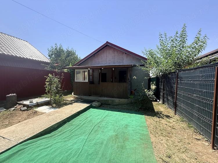 Casă cu Teren 332 Mp în Ștefăneștii de Jos