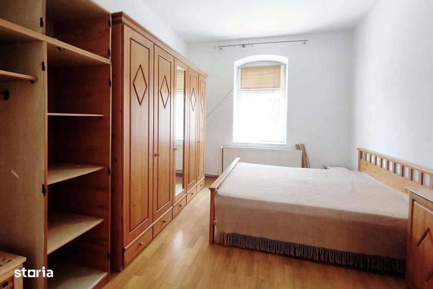 Apartament cu 4 camere în Central
