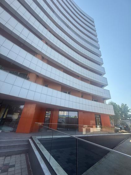 Spațiu comercial, de 122 mp, în Mihai Bravu