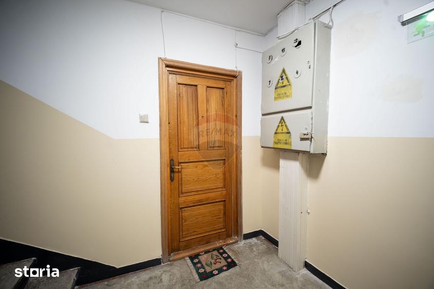 Apartament cu 4 camere în Sud
