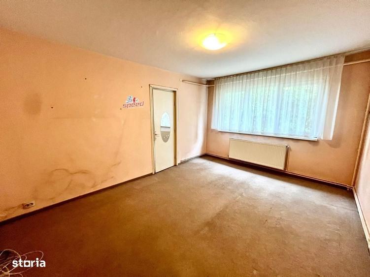 Apartament cu 2 camere nedecomandat în Central
