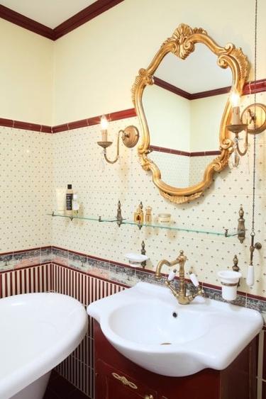 Apartament cu 3 camere decomandat, mobilat în Unirii