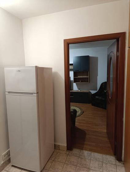 Apartament cu 2 camere semidecomandat în Lăpuș