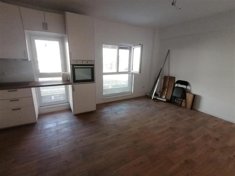 Apartament cu 2 camere decomandat, mobilat în Soarelui