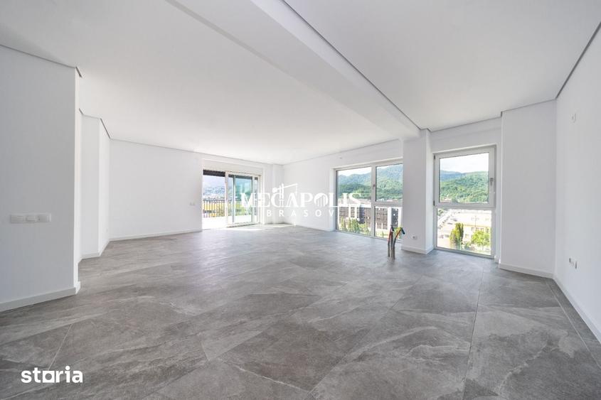 Apartament cu 4 camere în Sud