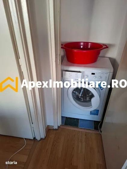 Apartament cu 2 camere decomandat în 1 Mai
