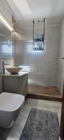 Apartament cu 2 camere decomandat în Semicentral