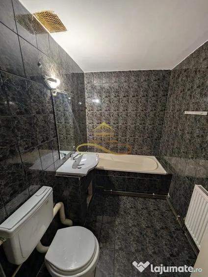Apartament cu 3 camere decomandat în 9 Mai