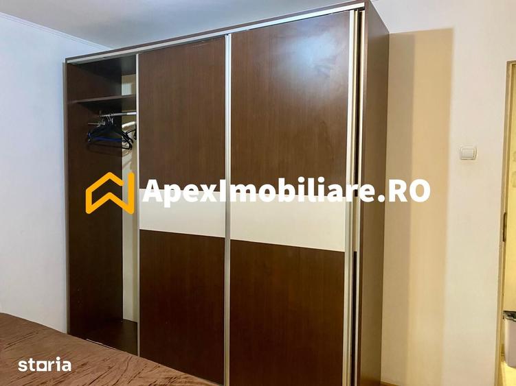 Apartament cu 3 camere decomandat în Vitan