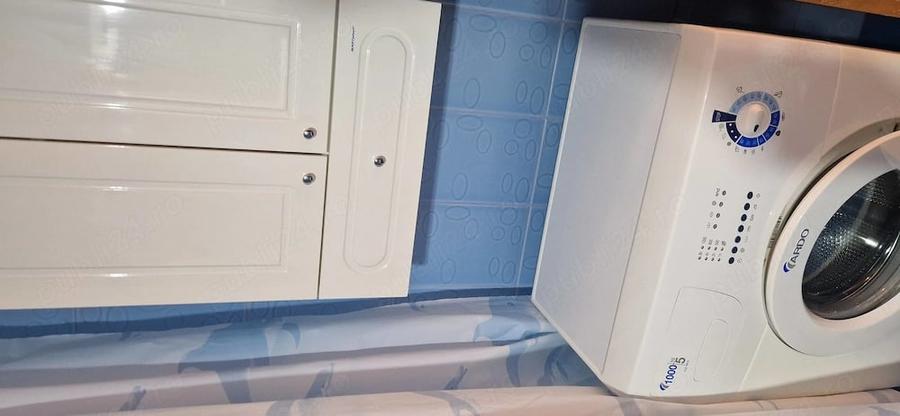 Apartament cu 2 camere decomandat în Berceni