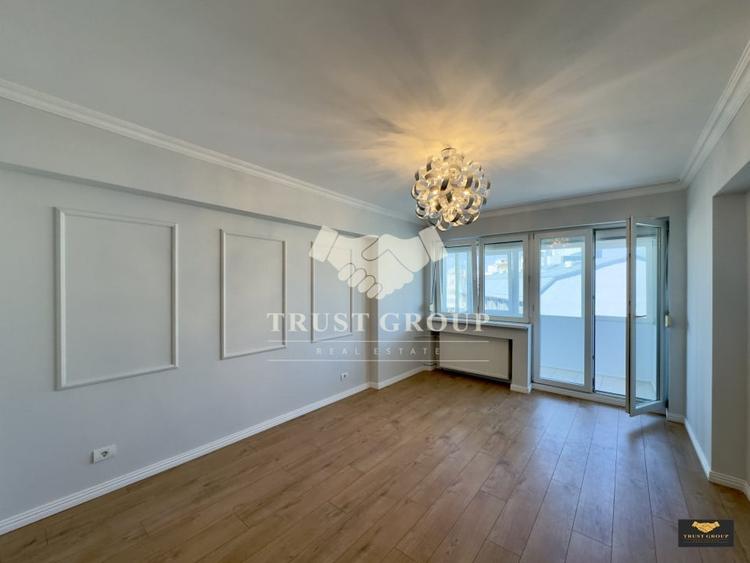 Apartament cu 3 camere semidecomandat în Cișmigiu