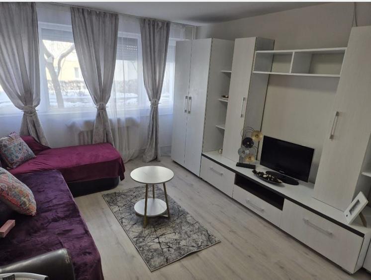 Apartament în Tractorul