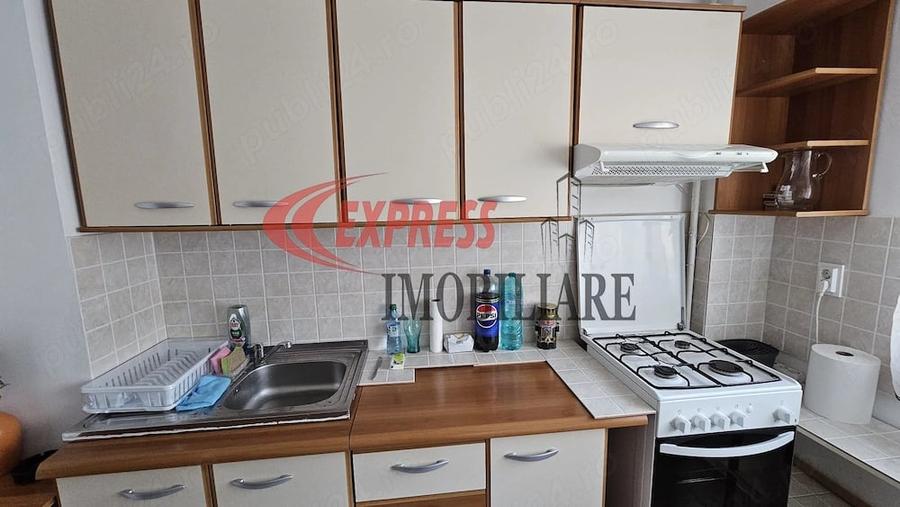 Apartament cu 2 camere decomandat în Vitan