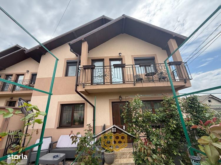Casă cu 4 camere cu Teren 330 Mp în Bordei