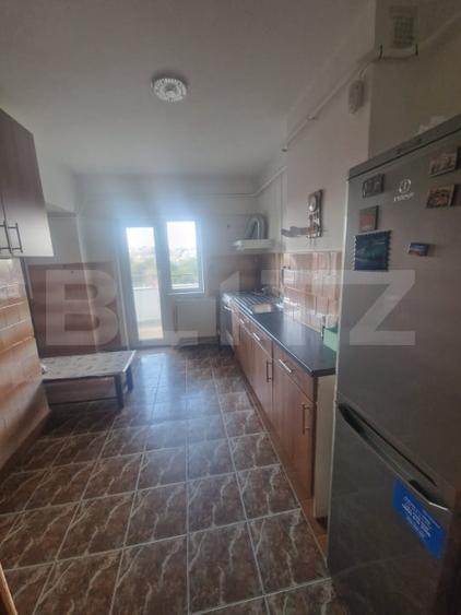 Apartament cu 3 camere decomandat, mobilat în George Enescu