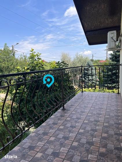 Casă cu 4 camere cu Teren 500 Mp în Central