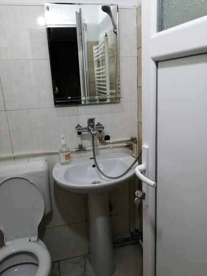 Garsonieră decomandată în Țerova