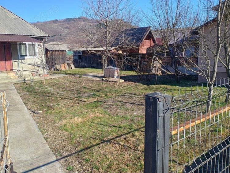 Casă cu 3 camere în Vișeu de Jos
