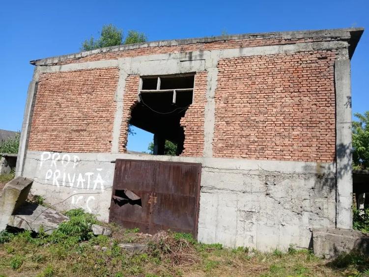 Teren de 4.21 mp, în Central