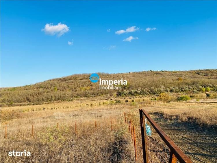 Teren de 1870 mp, în Aroneanu