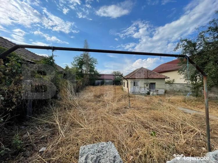 Teren de 705 mp, în Debarcader