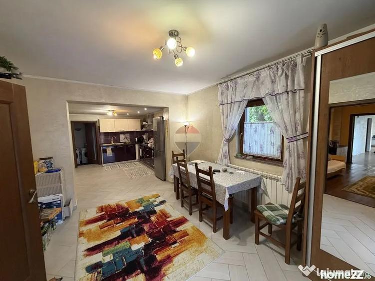 Casă cu 4 camere cu Teren 2500 Mp în Bolotești