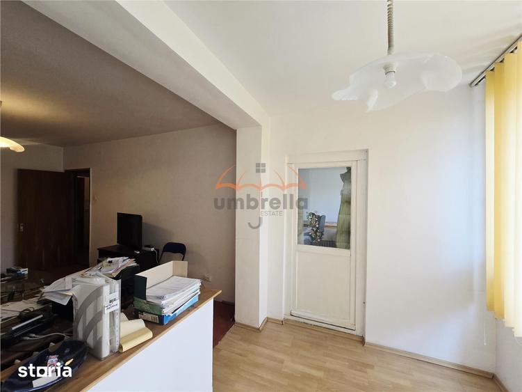 DE INCHIRIAT ap 3 camere, decomndate, zona Titulescu, 700euro - 1